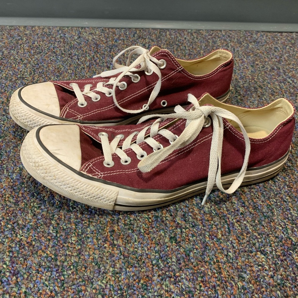 Maroon Converse! Men’s size 11